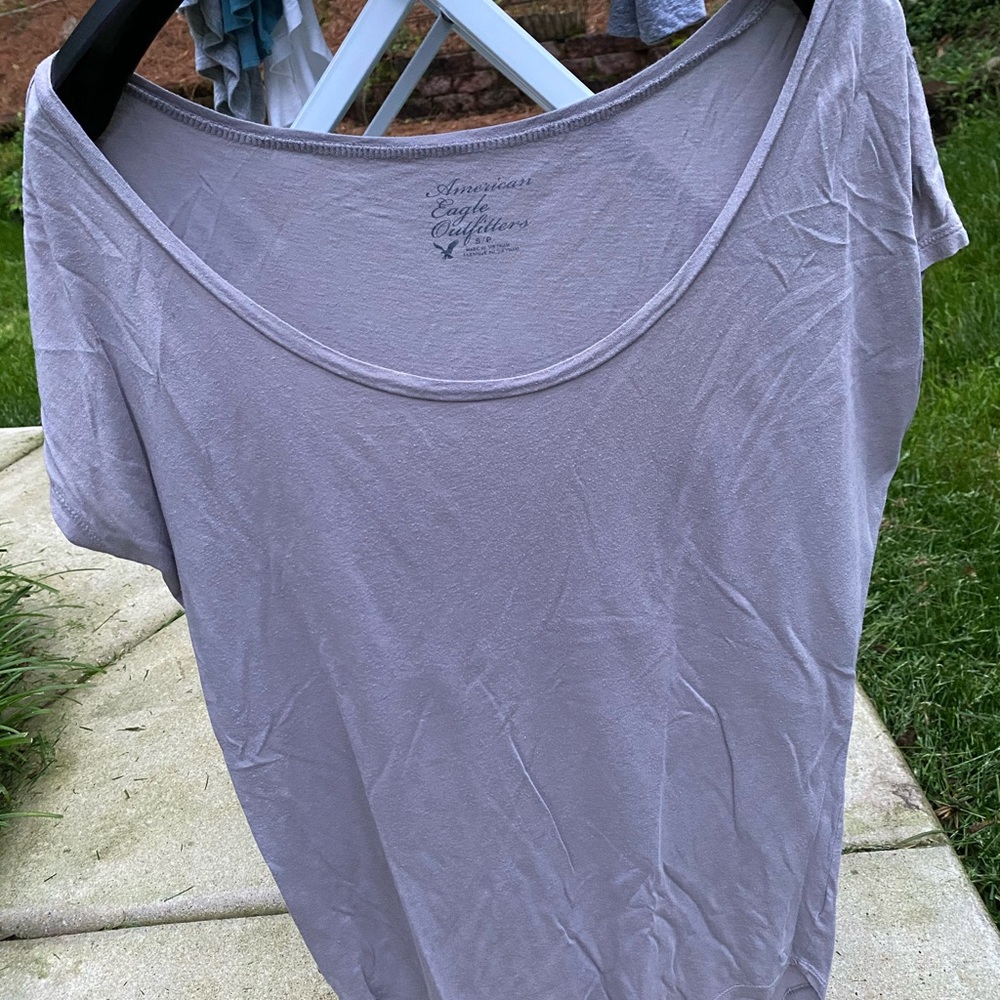 American Eagle wide neck tee